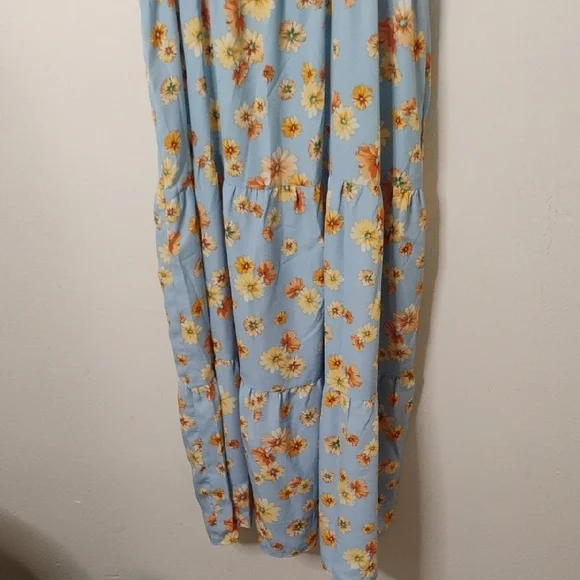 Sadie & Sage Light Blue Floral Dress - Picture 6 of 6